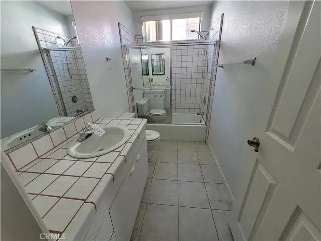 14627 Greenbriar Drive, Helendale, California 92342