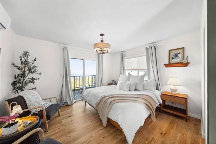 Spacious Bedroom