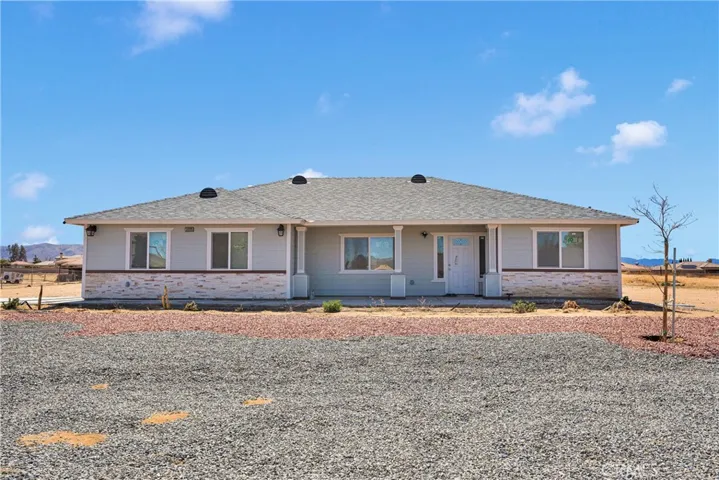 19205 Ottawa Road, Apple Valley, California 92308