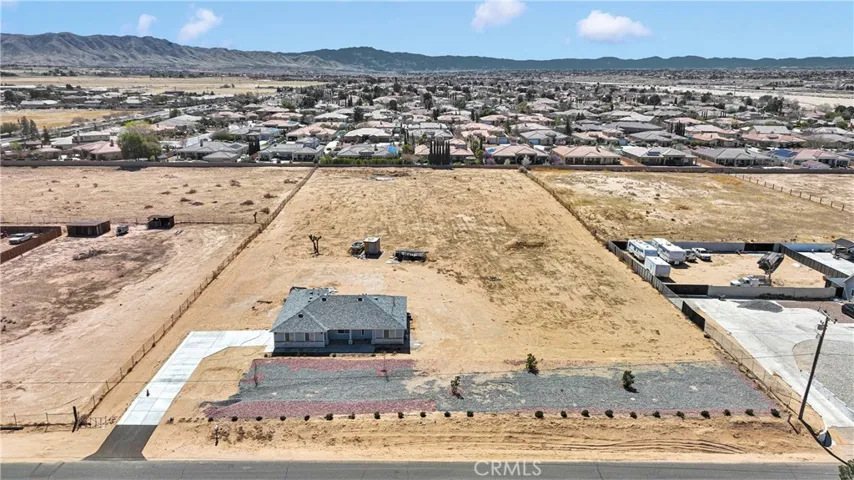 19205 Ottawa Road, Apple Valley, California 92308