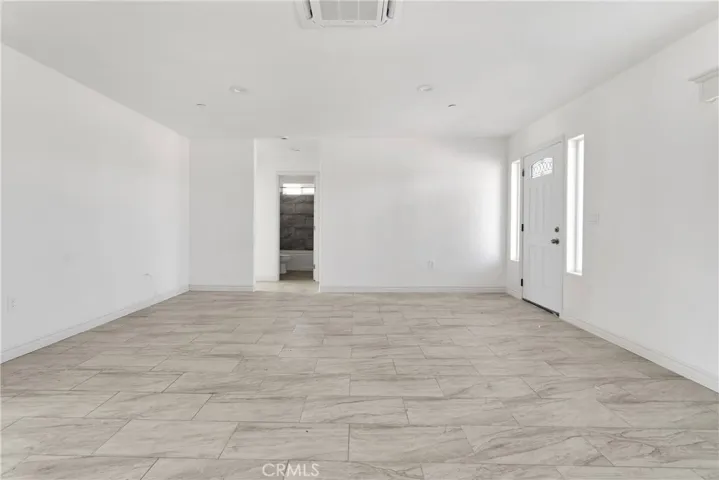 19205 Ottawa Road, Apple Valley, California 92308