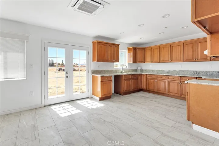 19205 Ottawa Road, Apple Valley, California 92308