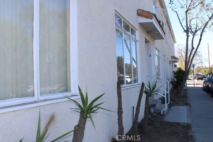 5761 Fair Avenue, North Hollywood, California 91601