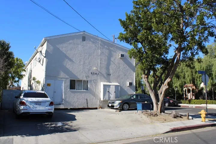 5761 Fair Avenue, North Hollywood, California 91601