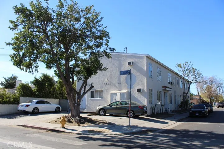 5761 Fair Avenue, North Hollywood, California 91601