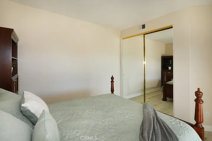 2nd downstairs bedroom