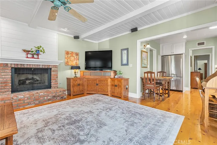 325 W Brookdale Place, Fullerton, California 92832