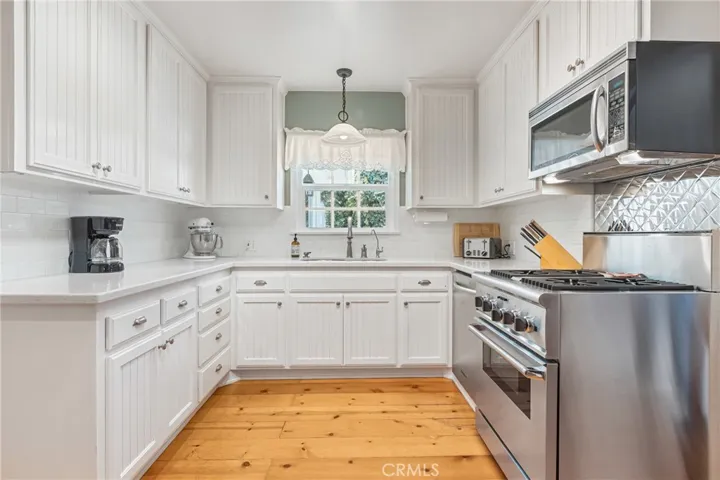 325 W Brookdale Place, Fullerton, California 92832