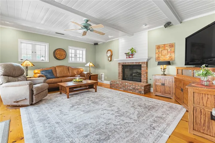 325 W Brookdale Place, Fullerton, California 92832