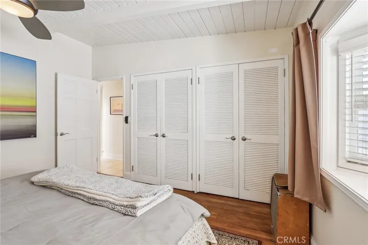225 9th Street, Manhattan Beach, California 90266