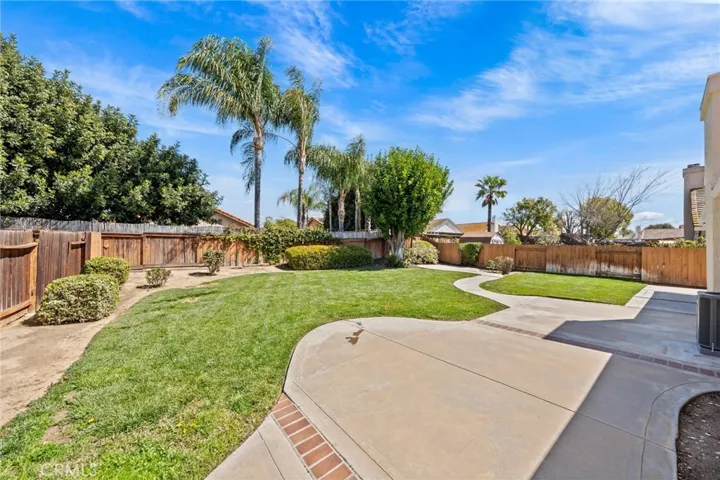39608 Firethorn Court, Murrieta, California 92563