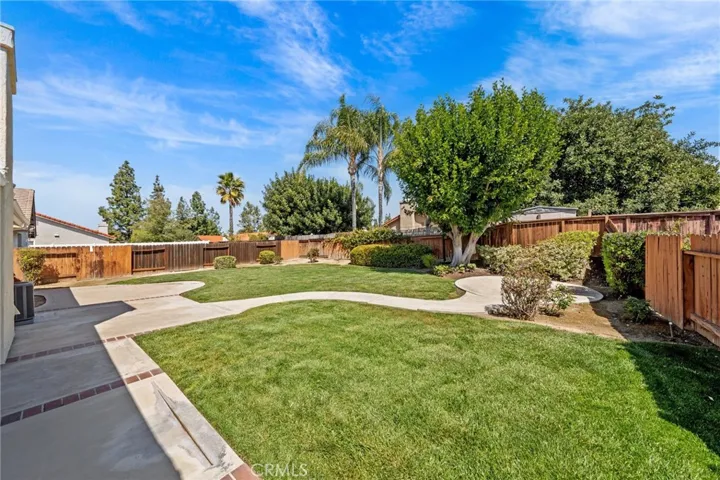 39608 Firethorn Court, Murrieta, California 92563