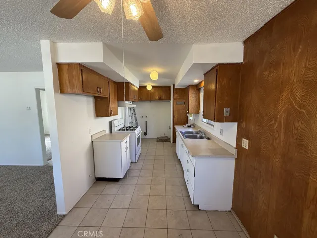 12821 Sungrove Street, Garden Grove, California 92840