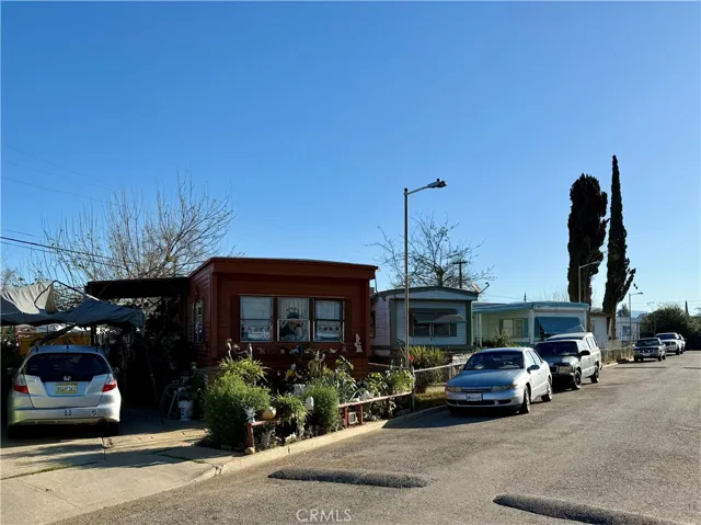 721 Oswell Street, Bakersfield, California 93306