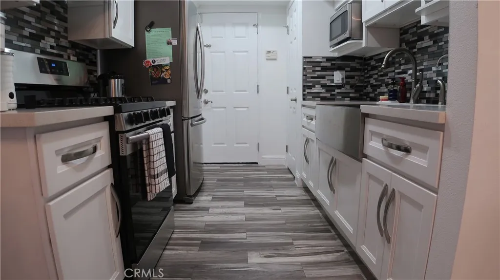 12951 Benson Avenue 118, Chino, California 91710 home-pic-8