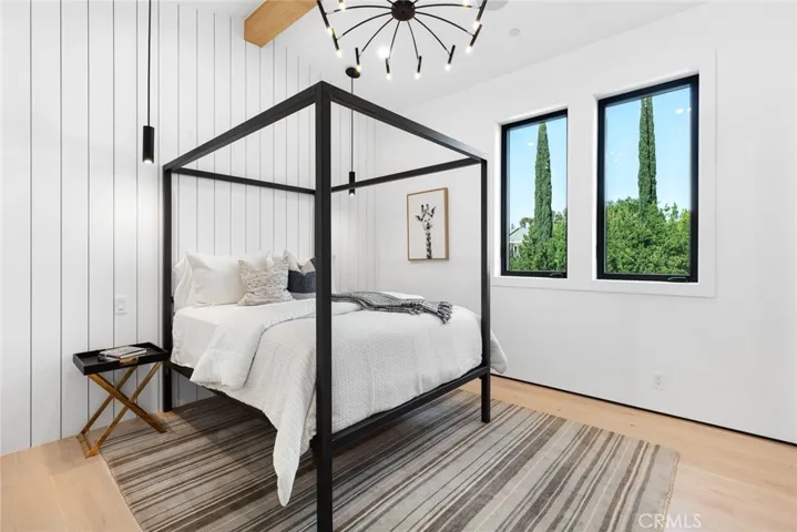 4601 Vista De Oro Avenue, Woodland Hills, California 91364