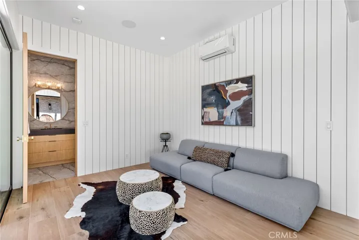 4601 Vista De Oro Avenue, Woodland Hills, California 91364
