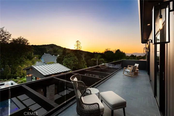 4601 Vista De Oro Avenue, Woodland Hills, California 91364