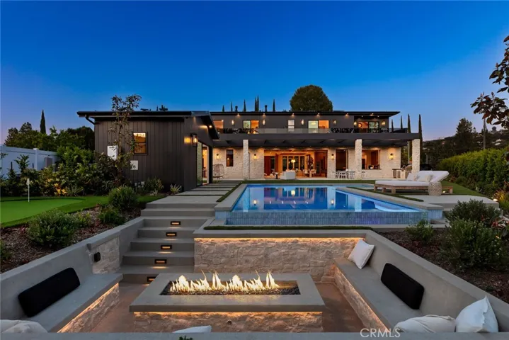 4601 Vista De Oro Avenue, Woodland Hills, California 91364
