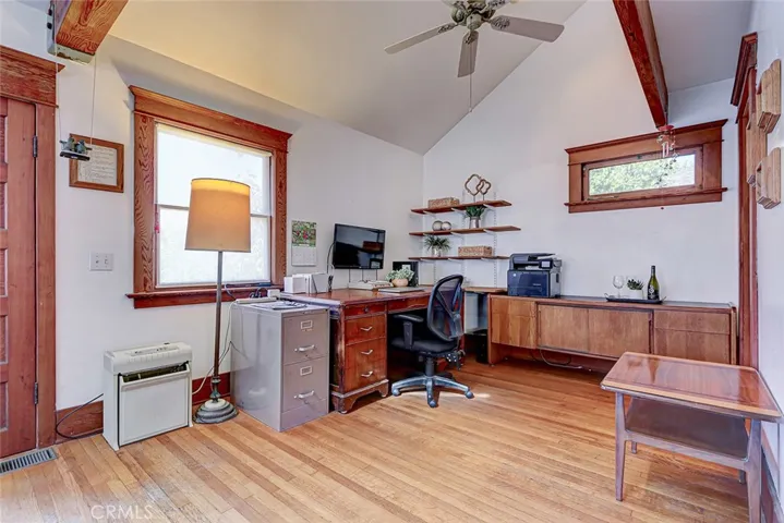 305 N Gertruda Avenue, Redondo Beach, California 90277