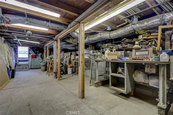 305 N Gertruda Avenue, Redondo Beach, California 90277