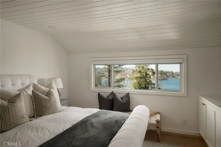 28923 Palisades Drive, Lake Arrowhead, California 92352