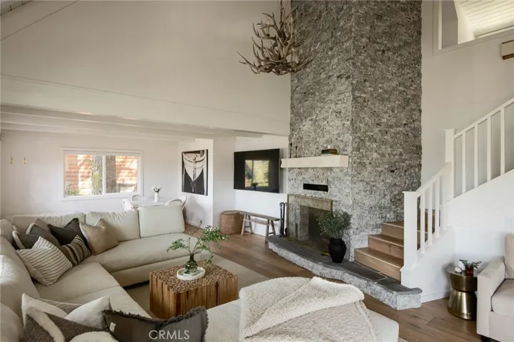 28923 Palisades Drive, Lake Arrowhead, California 92352