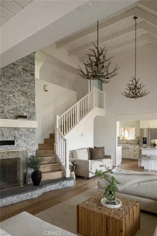 28923 Palisades Drive, Lake Arrowhead, California 92352