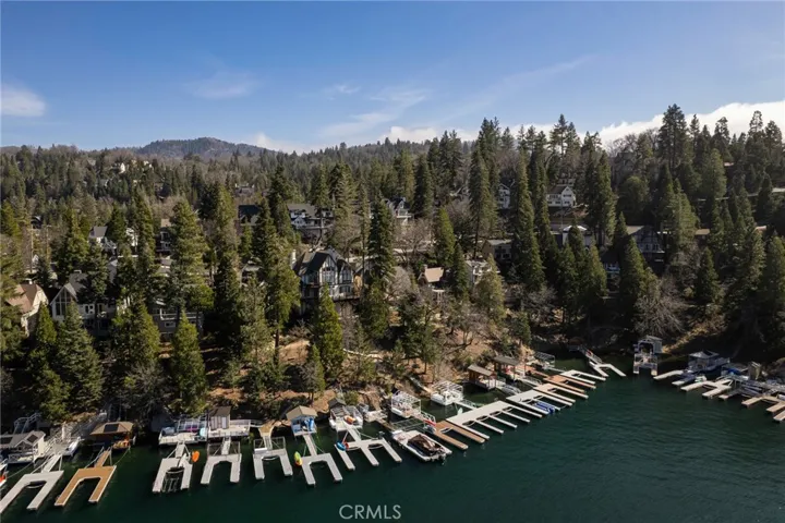 28923 Palisades Drive, Lake Arrowhead, California 92352