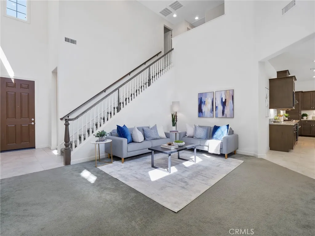 53 Castellana, Lake Forest, California 92630 home-pic-5