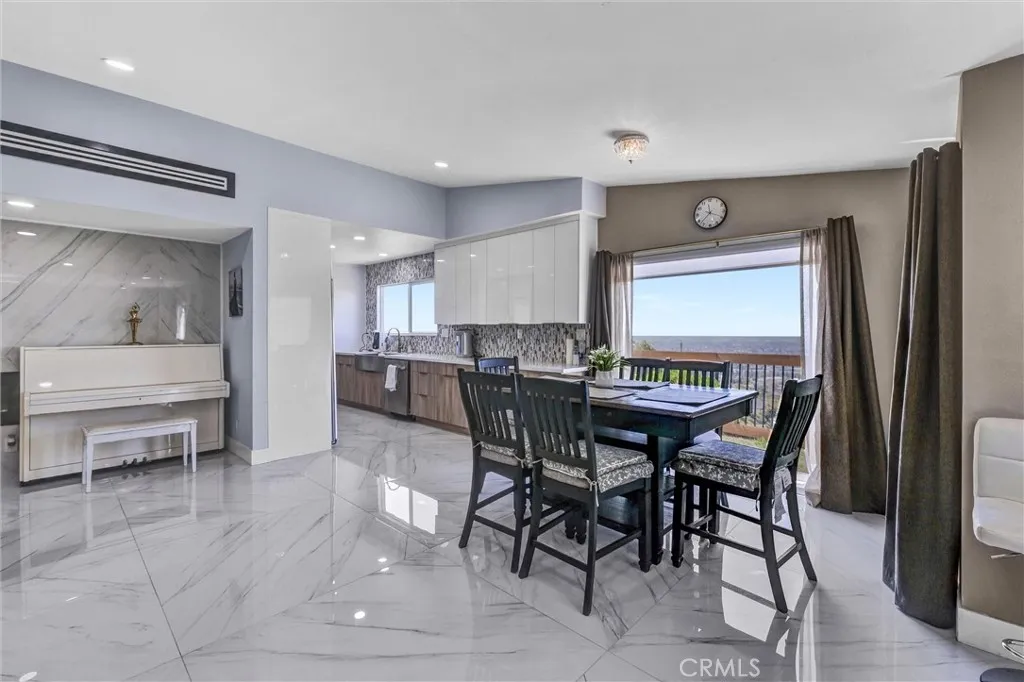 1131 Ridgeside Drive, Monterey Park, California 91754 home-pic-6