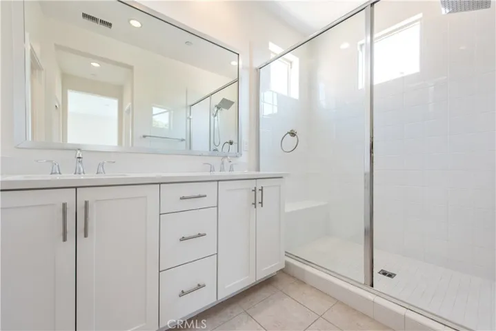 40 Sage, Lake Forest, California 92630