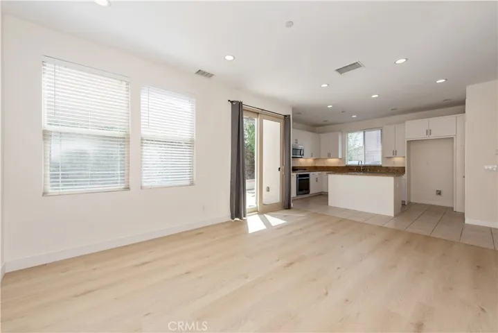 40 Sage, Lake Forest, California 92630