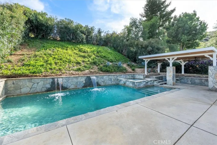 28450 Avion Circle, Castaic, California 91384