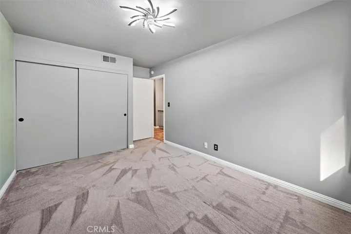 28450 Avion Circle, Castaic, California 91384
