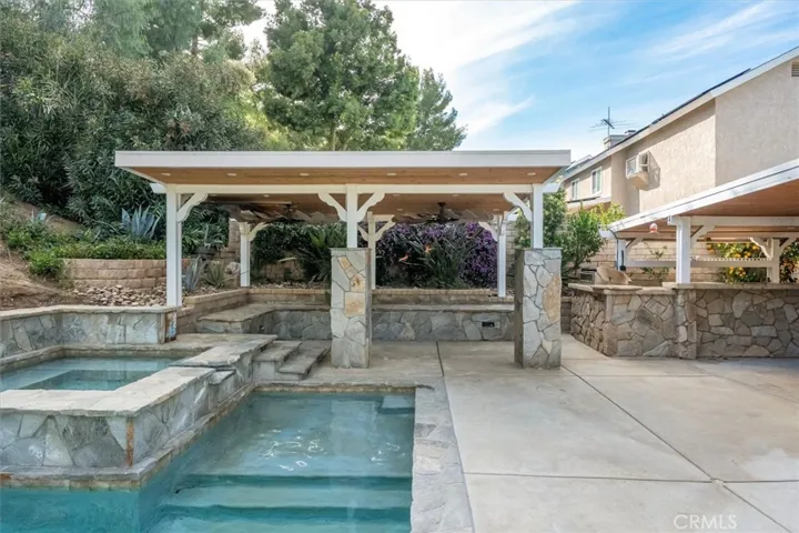 28450 Avion Circle, Castaic, California 91384