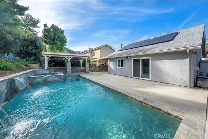 28450 Avion Circle, Castaic, California 91384