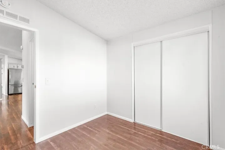 3rd bedroom both bedrooms same size just opposite closets