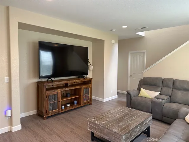 3415 N Hornet Avenue, Fresno, California 93737