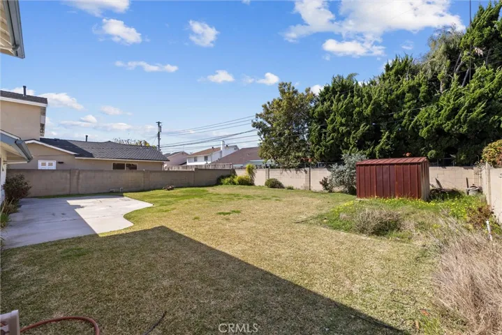 16681 Busby Lane, Huntington Beach, California 92647