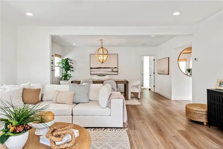 853 Avenue C, Redondo Beach, California 90277