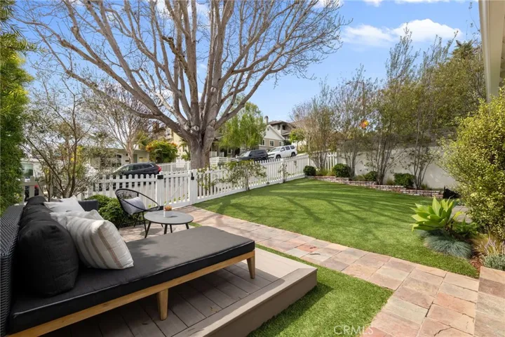 853 Avenue C, Redondo Beach, California 90277
