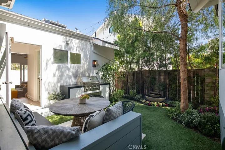 853 Avenue C, Redondo Beach, California 90277