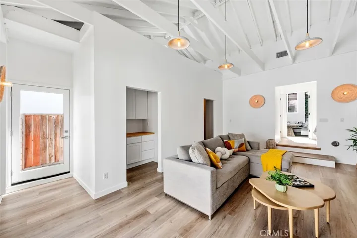 853 Avenue C, Redondo Beach, California 90277