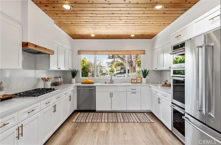 853 Avenue C, Redondo Beach, California 90277