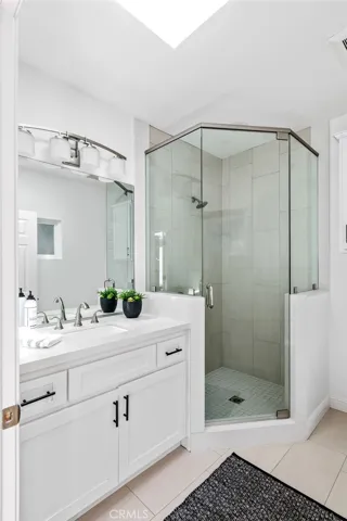 853 Avenue C, Redondo Beach, California 90277