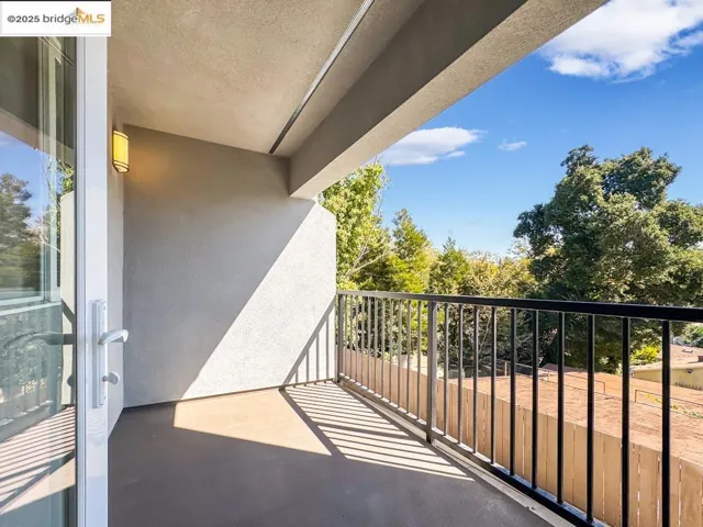 4124 Lyon Ave, Oakland, California 94601