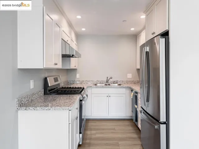 4124 Lyon Ave, Oakland, California 94601