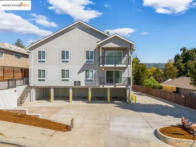 4124 Lyon Ave, Oakland, California 94601