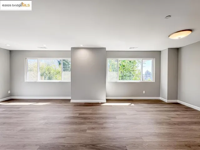 4124 Lyon Ave, Oakland, California 94601
